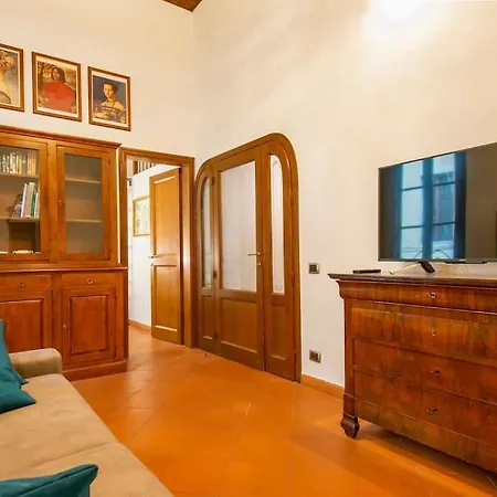 Demedici Apt W/ 2br 1' Walk Uffizi & Ponte Vecchio * Florence